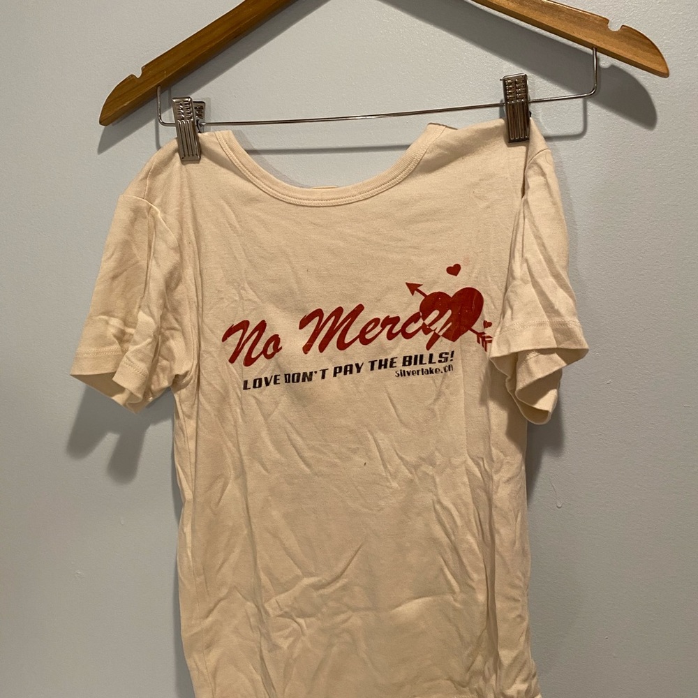 Urban outfitters graphic top 🍄